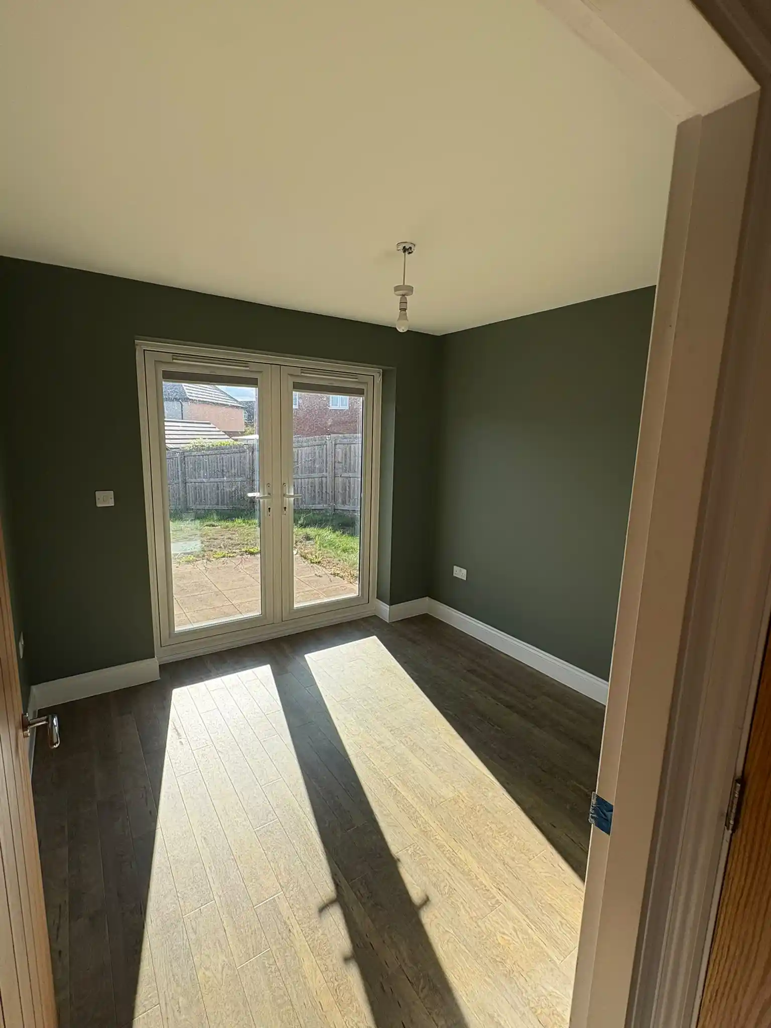 Commercial Painting & Decorating